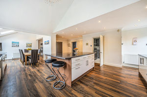 Kitchen diner angle 2- click for photo gallery